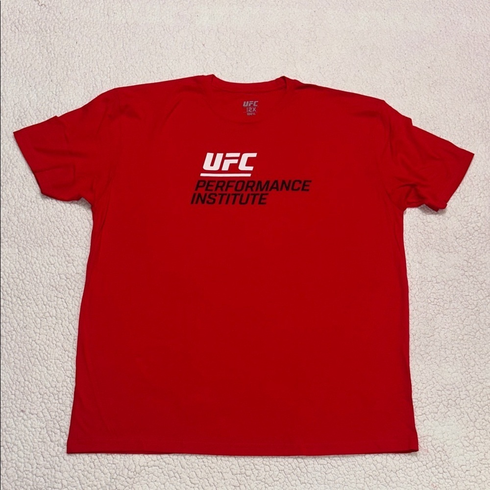 UFC Red Performance Institute Short Sleeve Tee NWOT